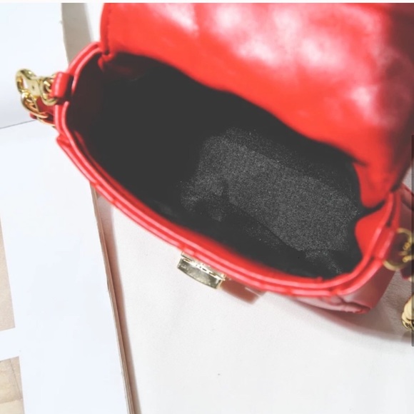 Sold out♥️Red mini micro bag purse faux leather - Picture 3 of 4